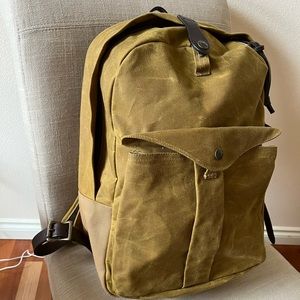 Selling a new with tags Filson Journeyman Backpack. Not the USA made version.